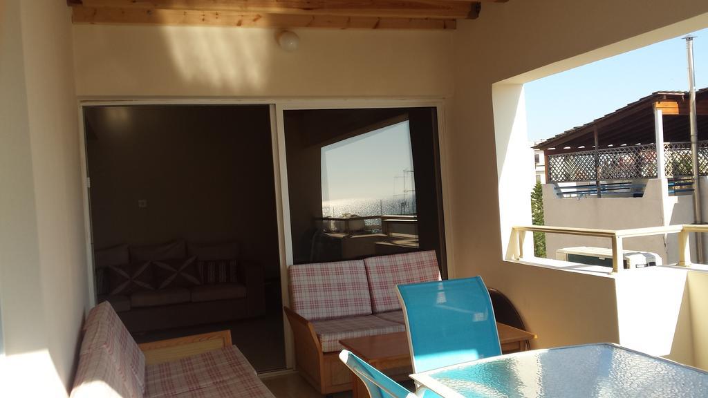 Panikos Beach Apartment I لارنكا المظهر الخارجي الصورة